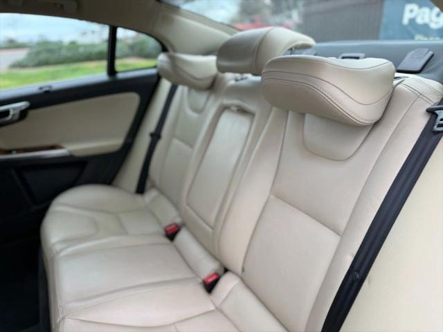 2016 Volvo S60 Inscription T5 Drive-E Platinum