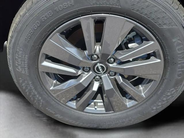 2026 Nissan Pathfinder SV
