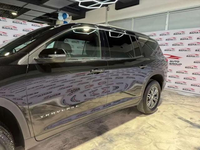 2025 Chevrolet Traverse AWD LT