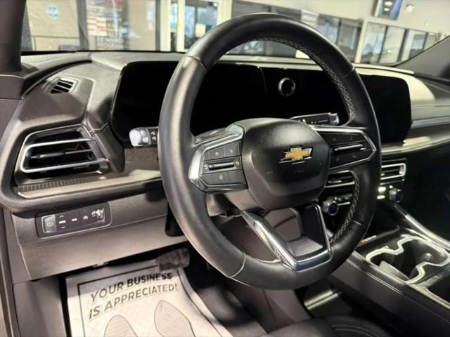 2025 Chevrolet Traverse AWD LT