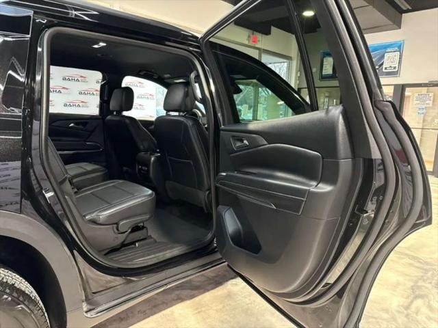 2025 Chevrolet Traverse AWD LT