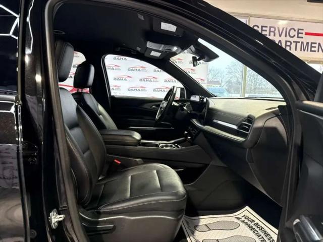 2025 Chevrolet Traverse AWD LT