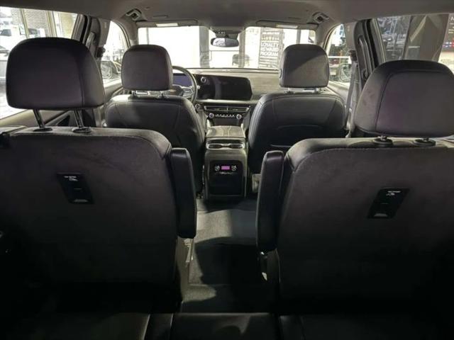 2025 Chevrolet Traverse AWD LT
