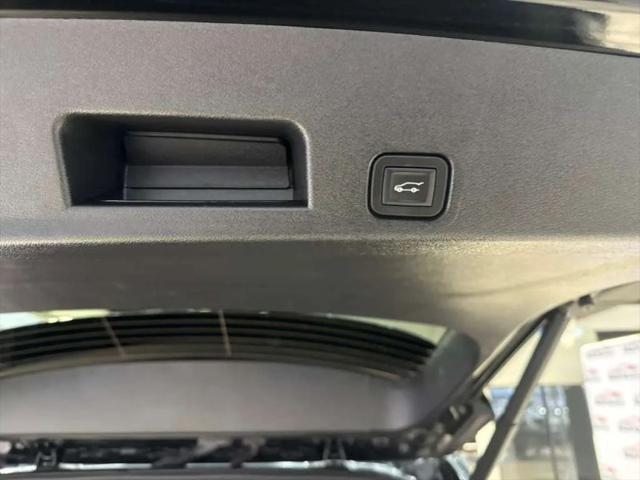 2025 Chevrolet Traverse AWD LT