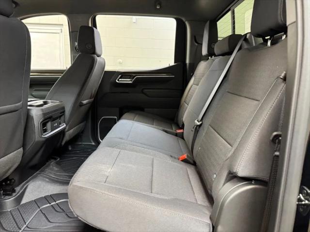 2026 Chevrolet Silverado 1500 4WD Crew Cab Standard Bed LT
