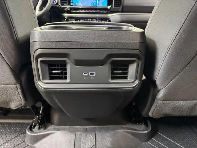 2026 Chevrolet Silverado 1500 4WD Crew Cab Standard Bed LT
