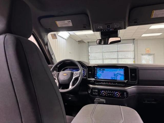2026 Chevrolet Silverado 1500 4WD Crew Cab Standard Bed LT