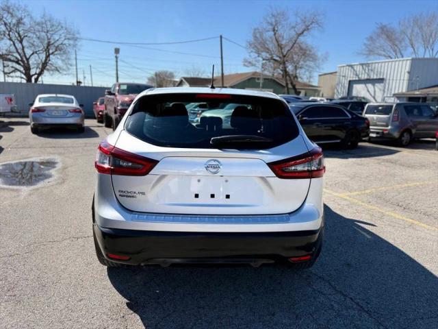 2020 Nissan Rogue Sport S FWD Xtronic CVT