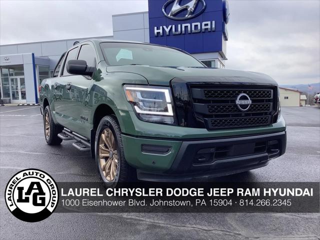2024 Nissan TITAN Crew Cab SV 4x4 2024 Nissan TITAN Crew Cab SV 4x4