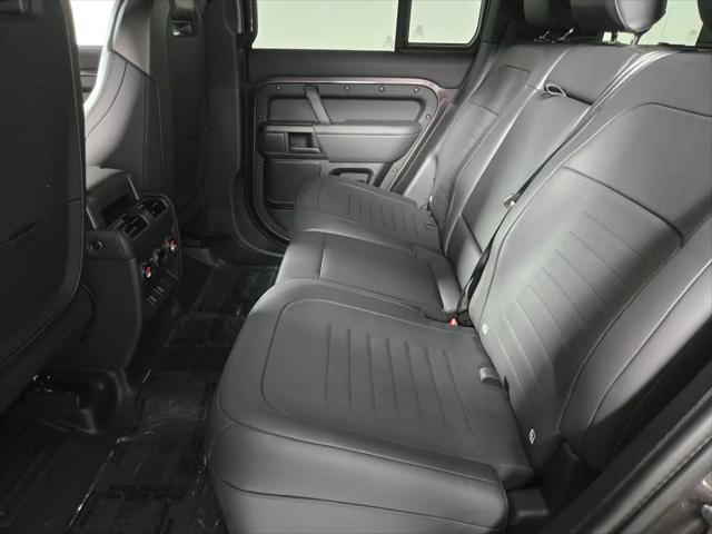 2026 Land Rover Defender P635 OCTA