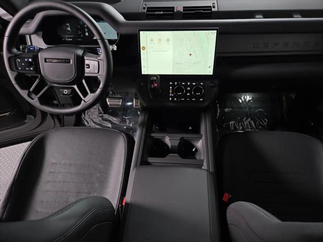 2026 Land Rover Defender P635 OCTA