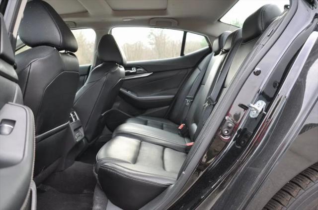 2023 Nissan Maxima SL