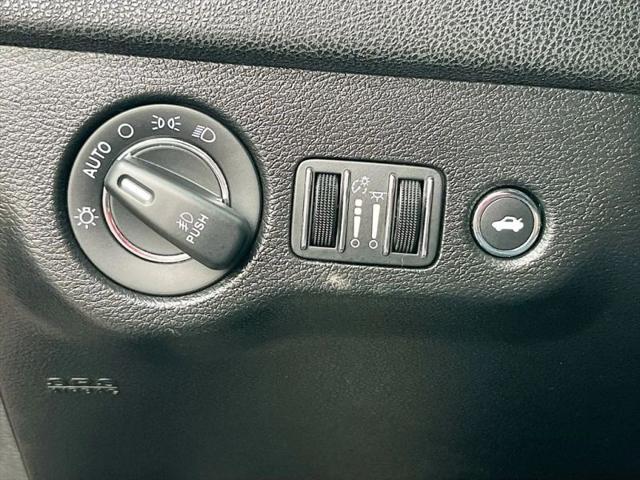 2022 Chrysler 300 S