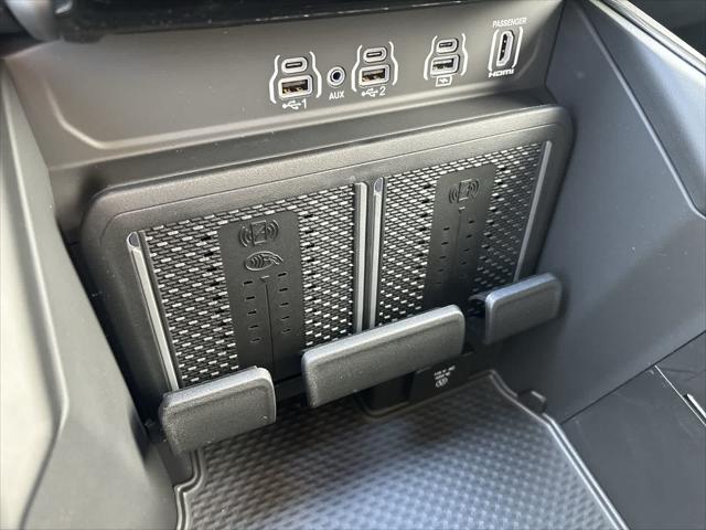 2026 Ram 1500 Laramie Crew Cab 4x4 57 Box