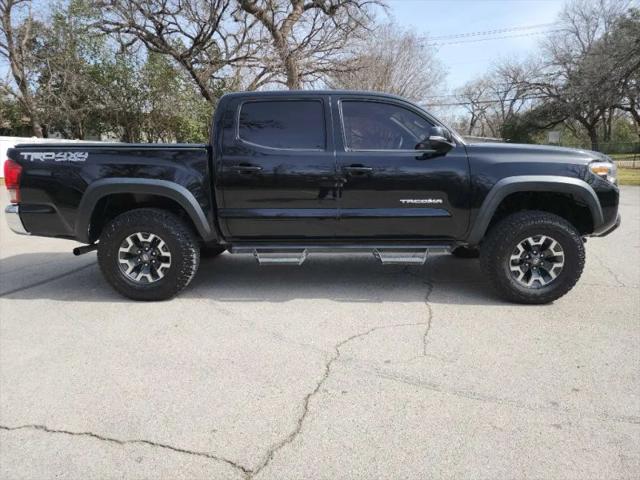2017 Toyota Tacoma SR V6
