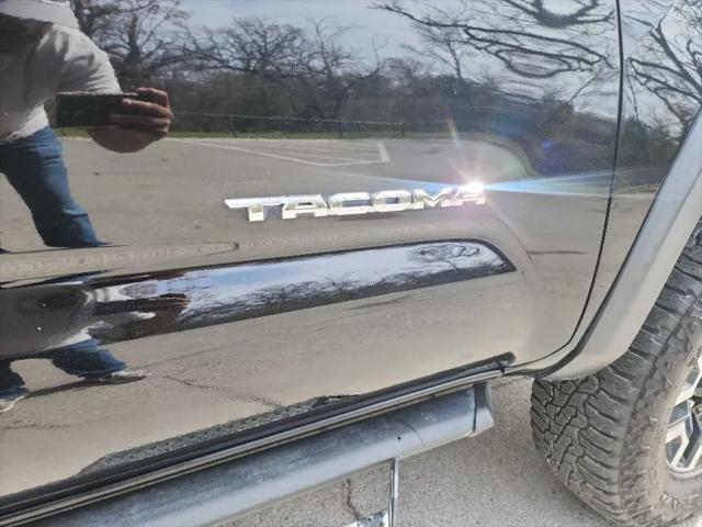 2017 Toyota Tacoma SR V6