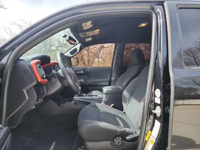2017 Toyota Tacoma SR V6