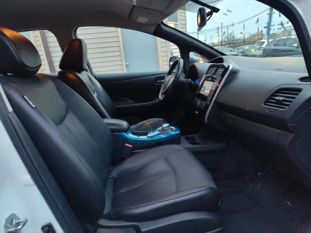 2013 Nissan LEAF SL