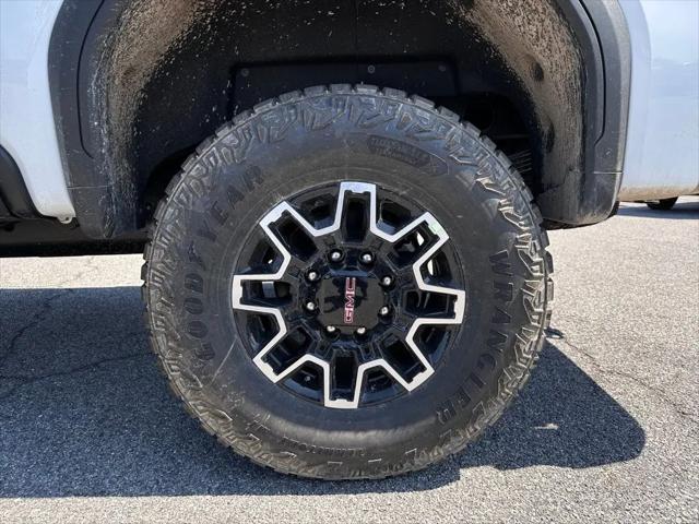 2026 GMC Sierra 2500HD Crew Cab, Standard Bed, AT4X, 4WD