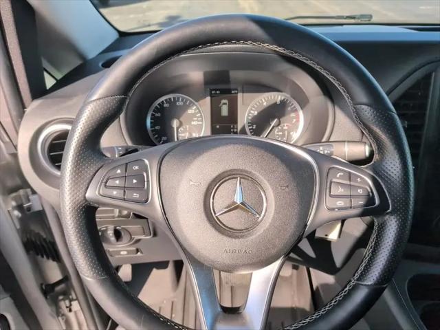 2017 Mercedes-Benz Metris Standard