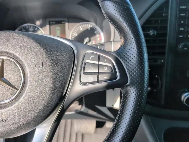 2017 Mercedes-Benz Metris Standard