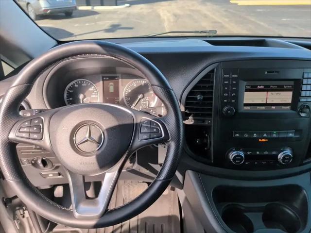 2017 Mercedes-Benz Metris Standard