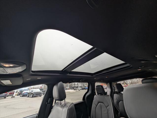 2026 Chrysler Pacifica PACIFICA LIMITED AWD