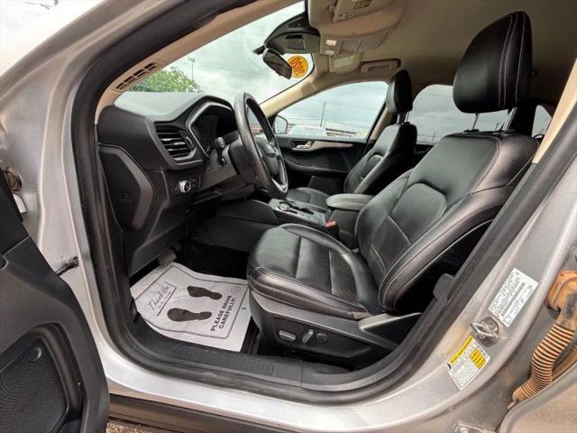 2020 Ford Escape SEL