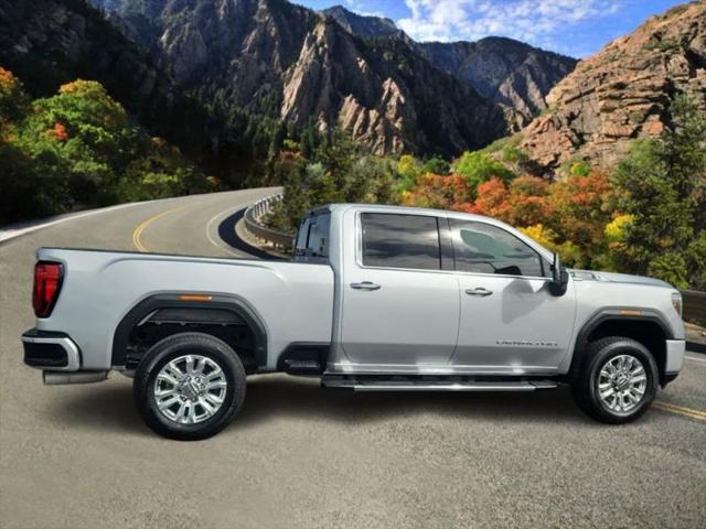 2021 GMC Sierra 2500HD 4WD Crew Cab Standard Bed Denali
