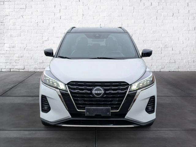 2022 Nissan Kicks SR Xtronic CVT