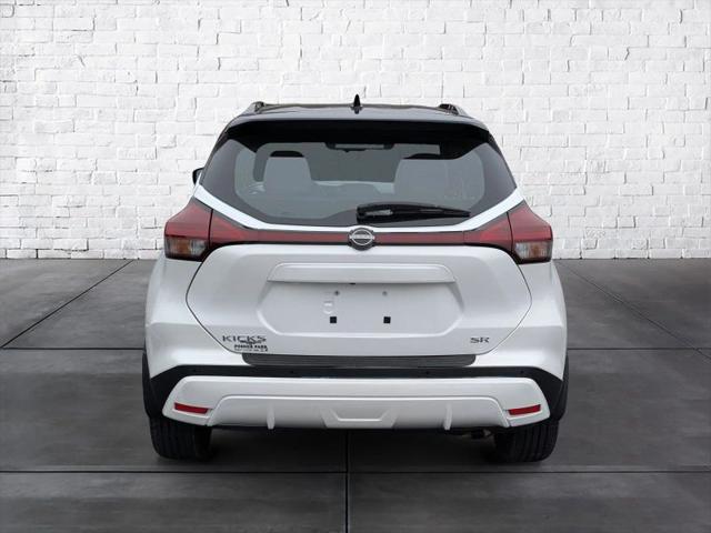 2022 Nissan Kicks SR Xtronic CVT