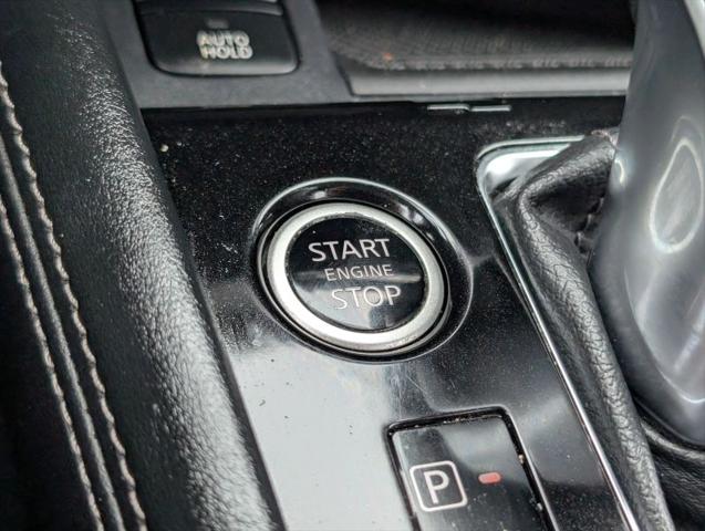 2022 Nissan Kicks SR Xtronic CVT