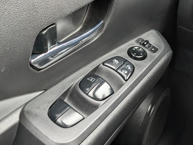 2022 Nissan Kicks SR Xtronic CVT