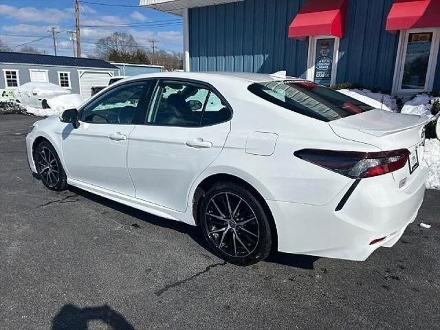2023 Toyota Camry SE
