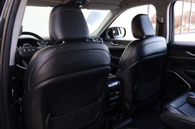 2022 Jeep Grand Cherokee L Limited 4x4