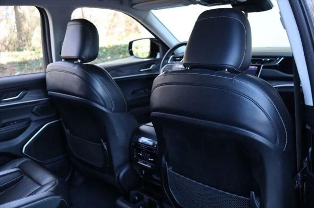 2022 Jeep Grand Cherokee L Limited 4x4
