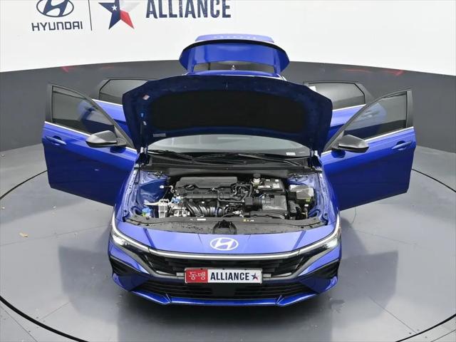 2026 Hyundai Elantra SEL Sport Premium