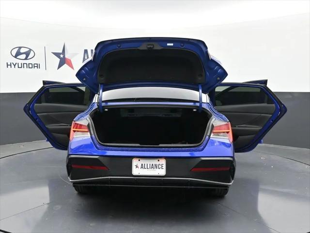 2026 Hyundai Elantra SEL Sport Premium