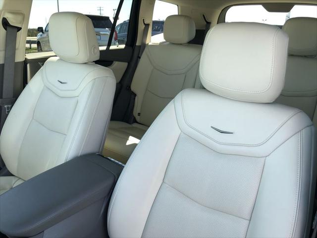 2023 Cadillac XT6 AWD Premium Luxury