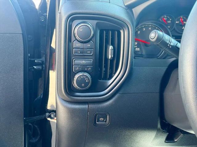 2025 Chevrolet Silverado 1500 4WD Crew Cab Short Bed Custom Trail Boss