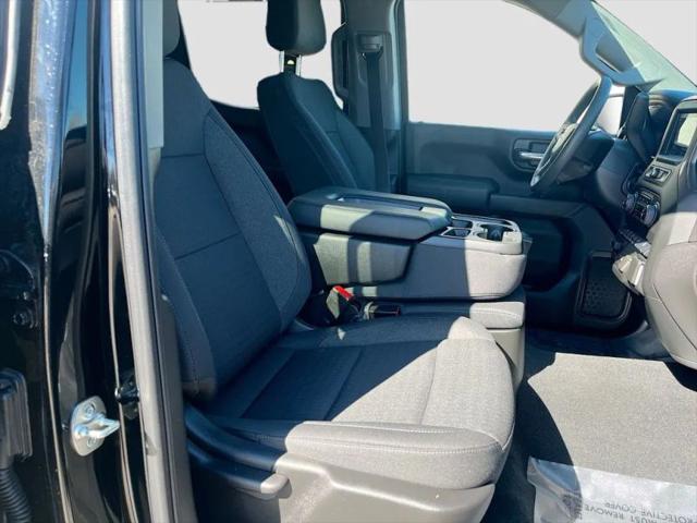 2025 Chevrolet Silverado 1500 4WD Crew Cab Short Bed Custom Trail Boss