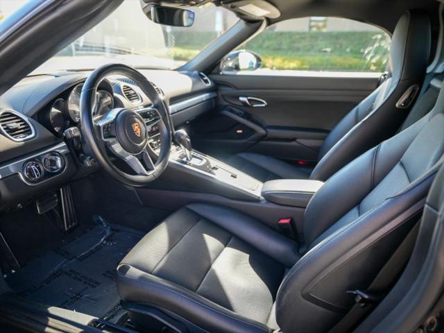 2022 Porsche 718 Boxster S