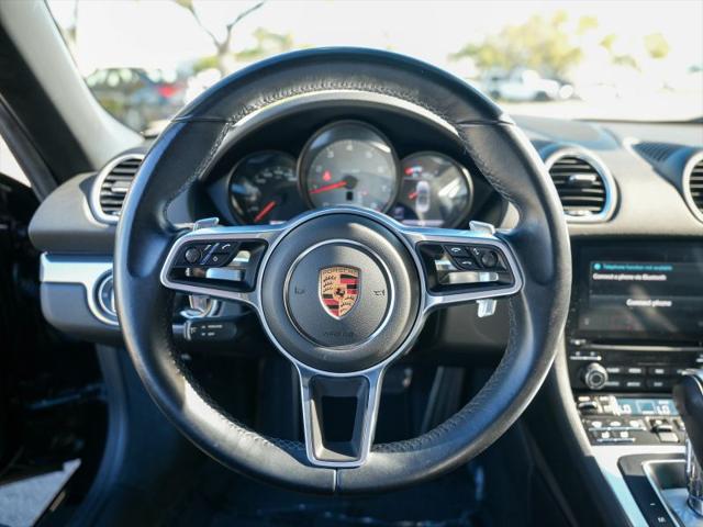 2022 Porsche 718 Boxster S