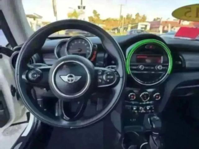 2015 MINI Hardtop Cooper