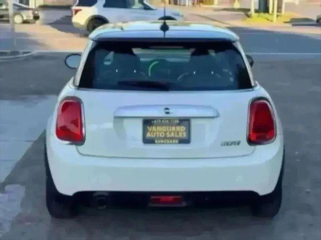 2015 MINI Hardtop Cooper