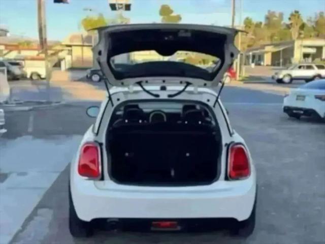 2015 MINI Hardtop Cooper