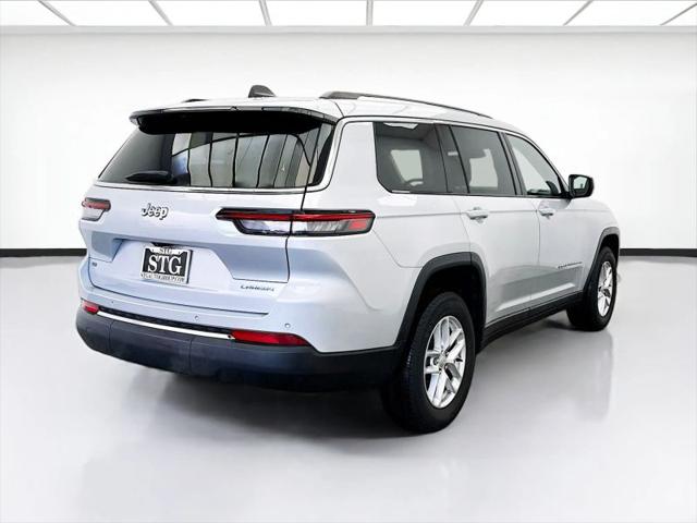 2022 Jeep Grand Cherokee L Laredo 4x2