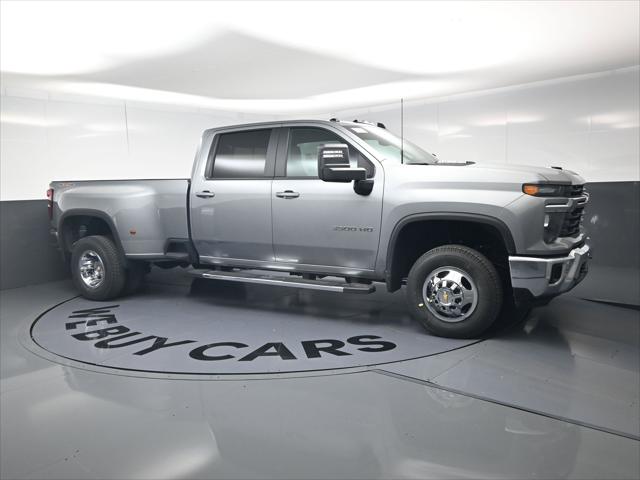 2026 Chevrolet Silverado 3500HD Crew Cab, Long Bed, LT Dual Rear Wheel, RWD