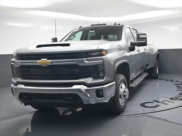 2026 Chevrolet Silverado 3500HD Crew Cab, Long Bed, LT Dual Rear Wheel, RWD