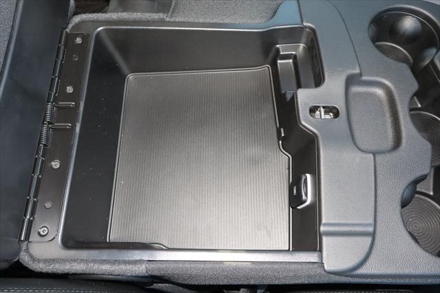 2026 Ram 3500 Tradesman Crew Cab 4x4 8 Box